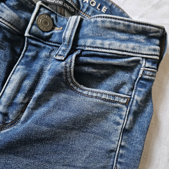 American Eagle cozy next level stretch high rise skinny jeans - Picture 4 of 8